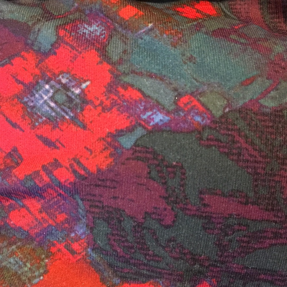 Fabletics Sports Bra - Picture 5 of 5